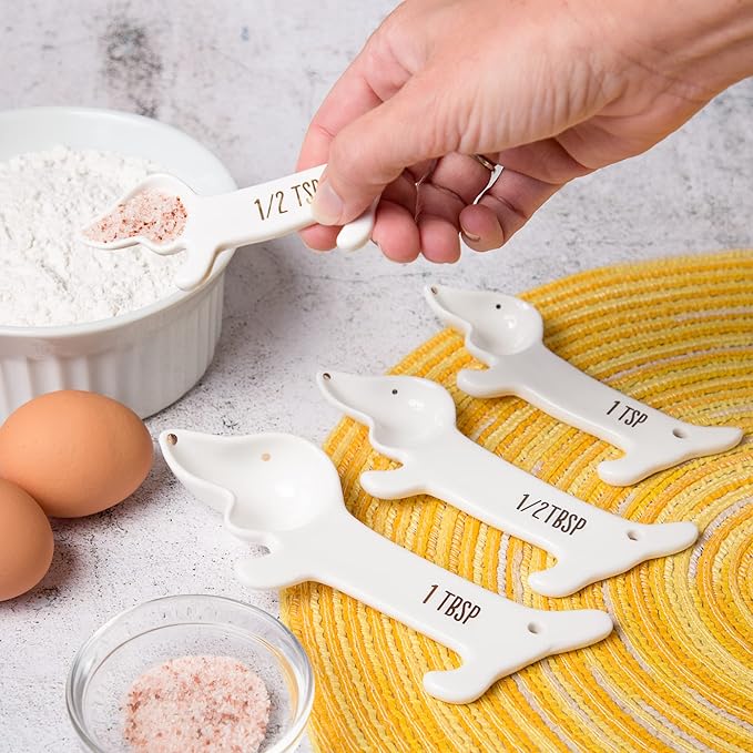 Dachshund Measuring Spoons 4-Piece Set / White The Doxie World