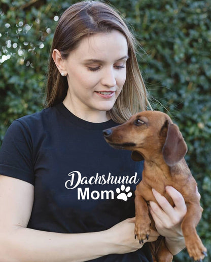 Dachshund Mom T-Shirt The Doxie World